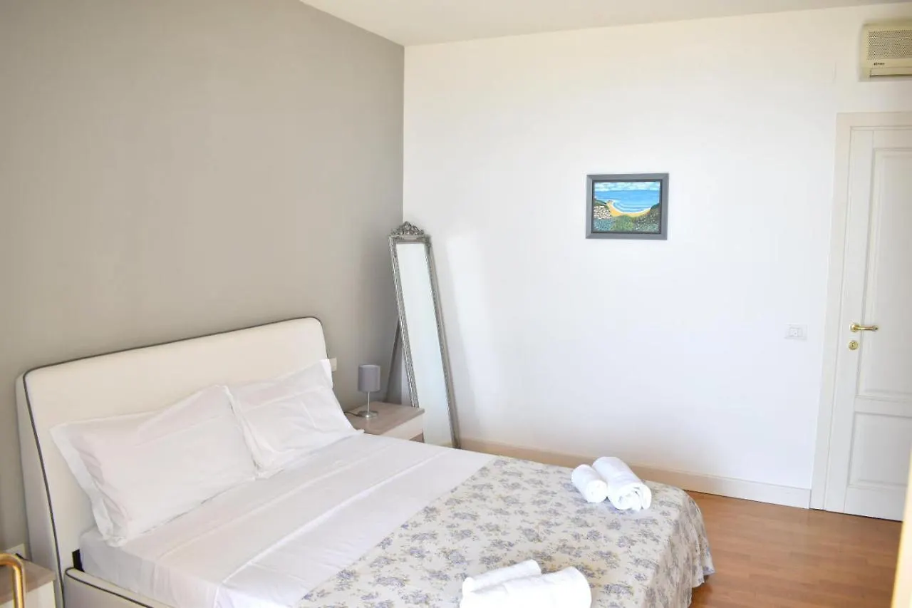Taormina Lux & Elite Apartments - Taormina Holidays Italien