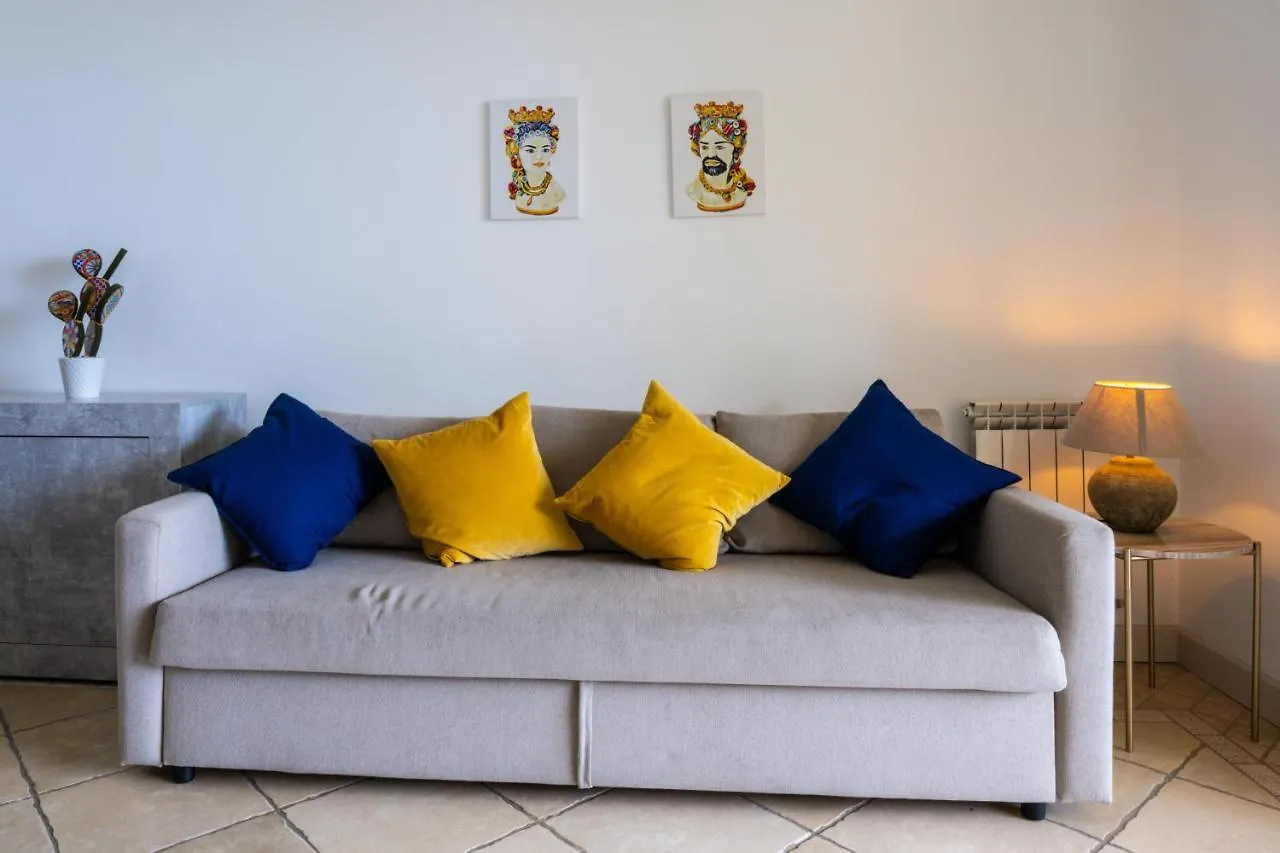 Taormina Lux & Elite Apartments - Taormina Holidays Italien