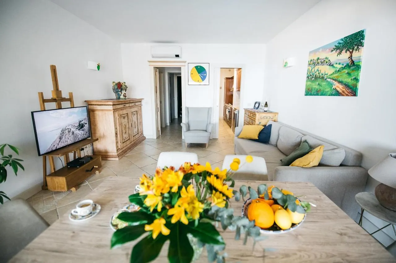 Taormina Lux & Elite Apartments - Taormina Holidays 0*,